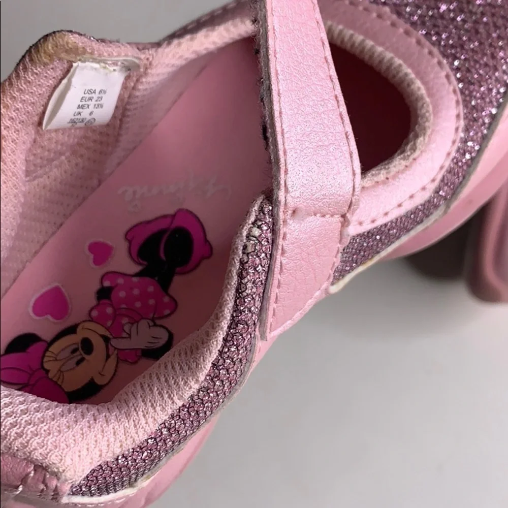 Disney Princess Minnie Mouse Pink Mary Jane Shoes 6.5